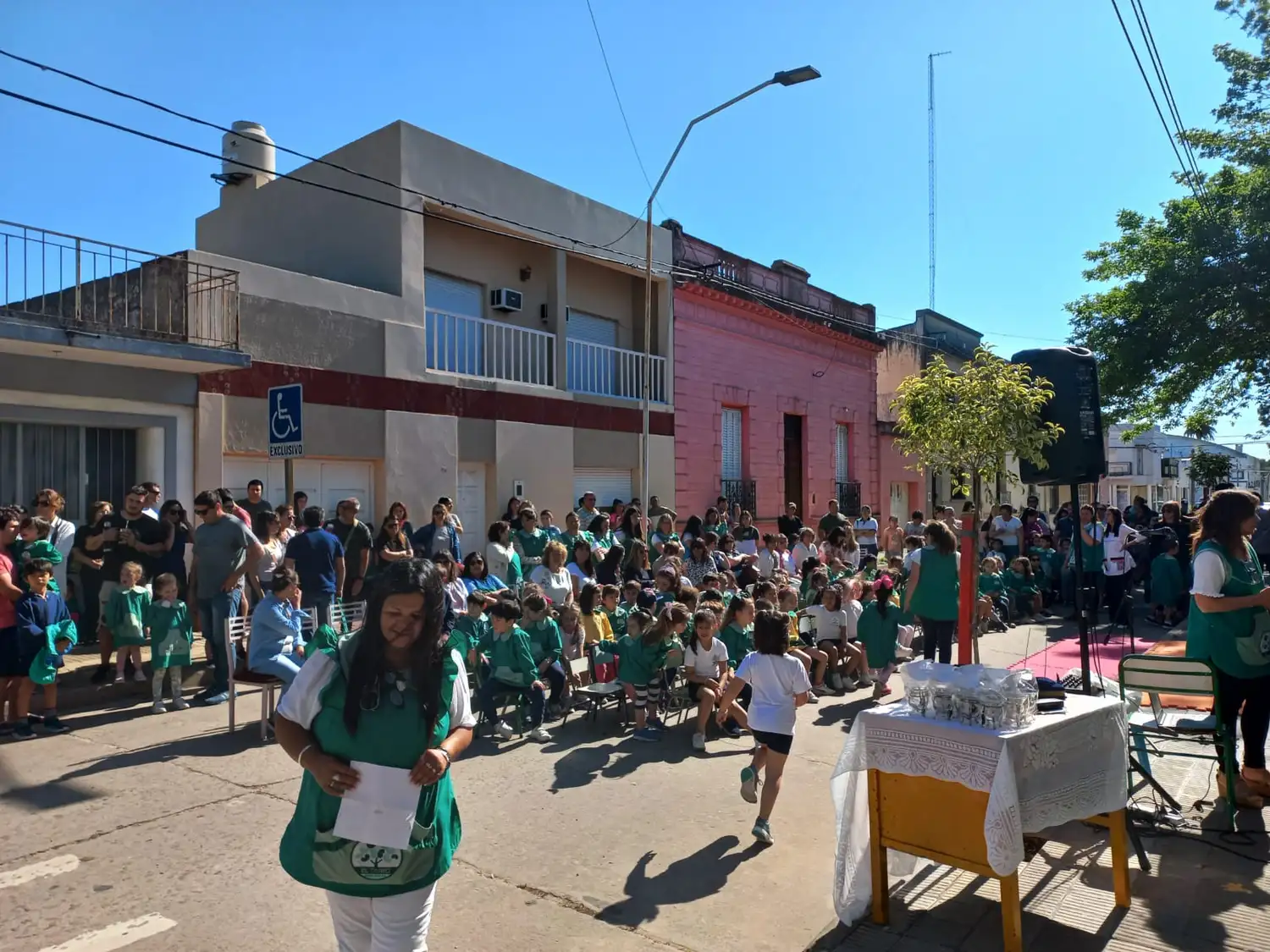 Se realizaron los festejos por los 70 años del jardín de infantes de la Escuela Normal