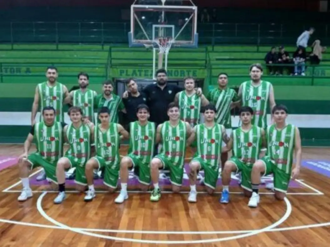 Unión de Sunchales , uno de los punteros, recibe a las 21:30 a Peñarol en el inicio de la fecha 5 de la ARB.