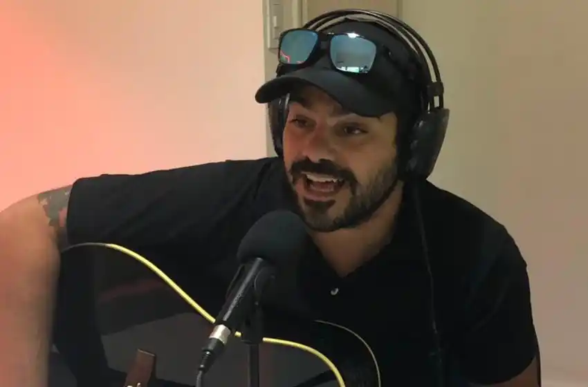 Tobi Arribillaga se presenta este viernes en el Centro Cultural Güemes