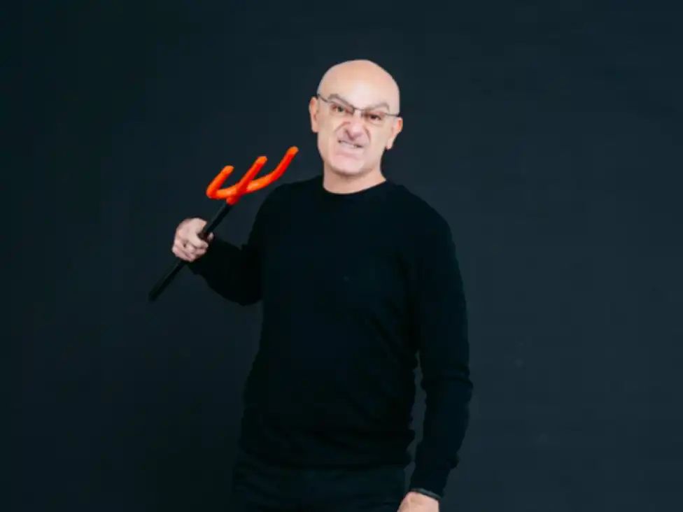 Disruptivo. Andrés Hatum, referente innovador del trabajo.