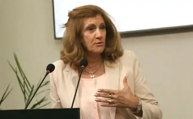 El Ministerio de Gobierno habló sobre el empleado detenido por abuso sexual