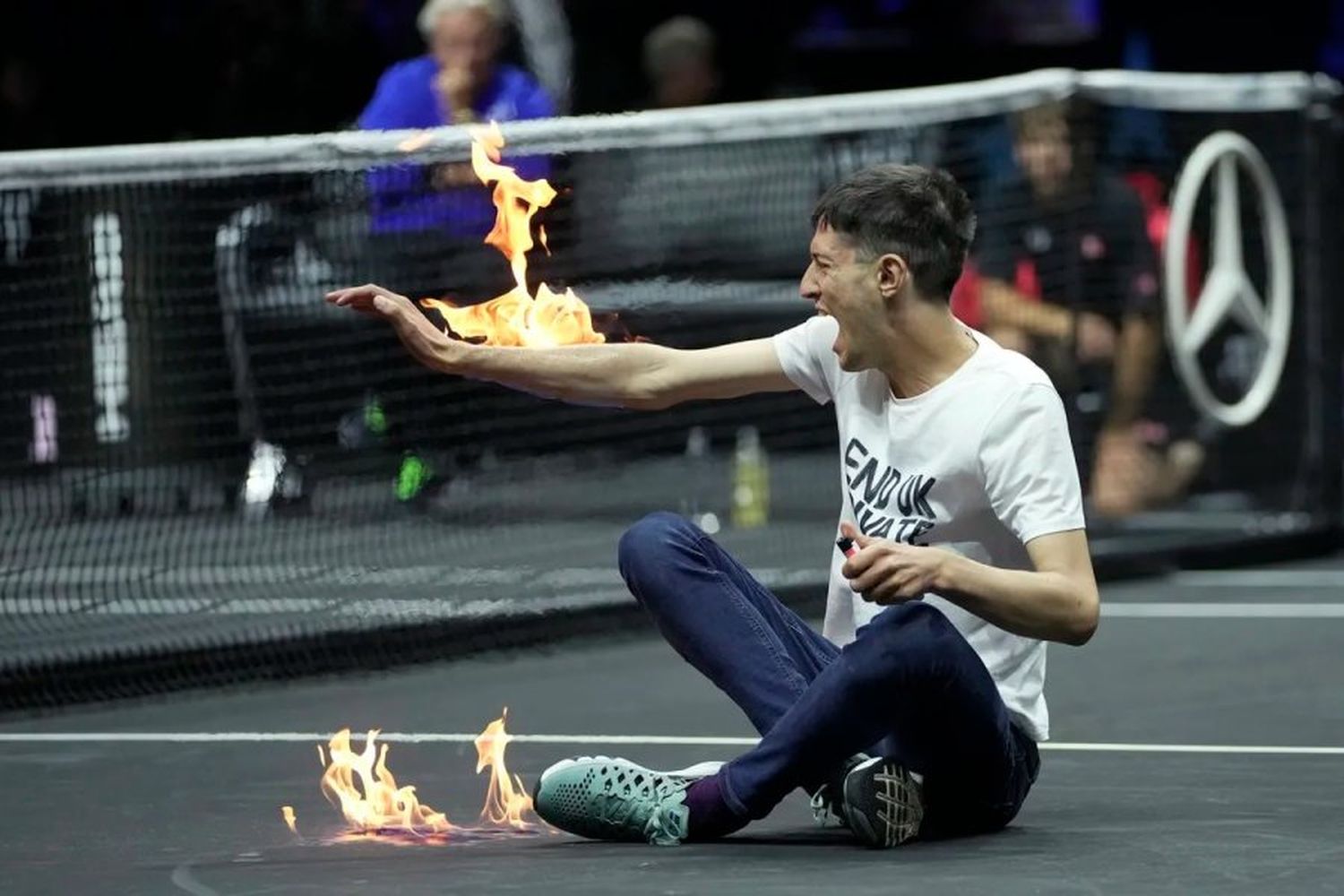 Diego Schwartzman perdió en la Laver Cup y hubo una protesta de un activista