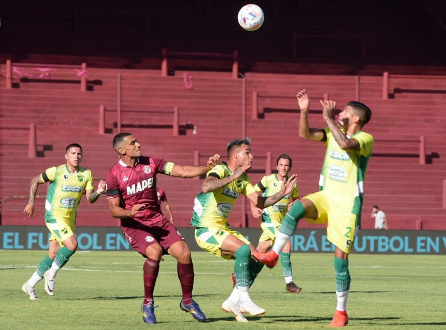 Lanús pudo con Defensa
