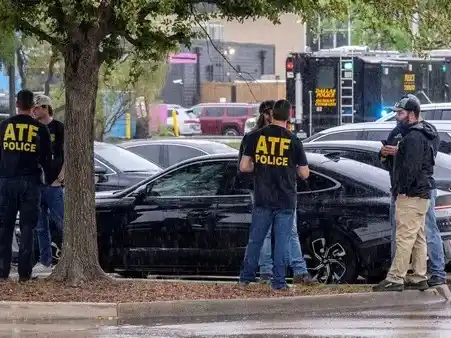 Un tirador suicida atacó a un centro de inmigración de Texas