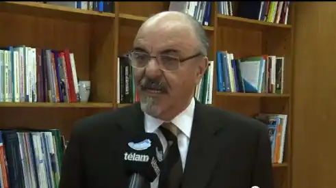  Tomada: "Adecuamos el salario todos los años, electorales y no electorales"