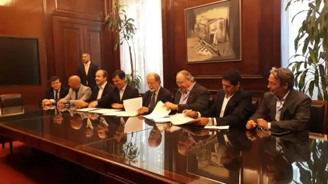 Firmaron el Convenio por las 100 Viviendas del gremio de la Carne
