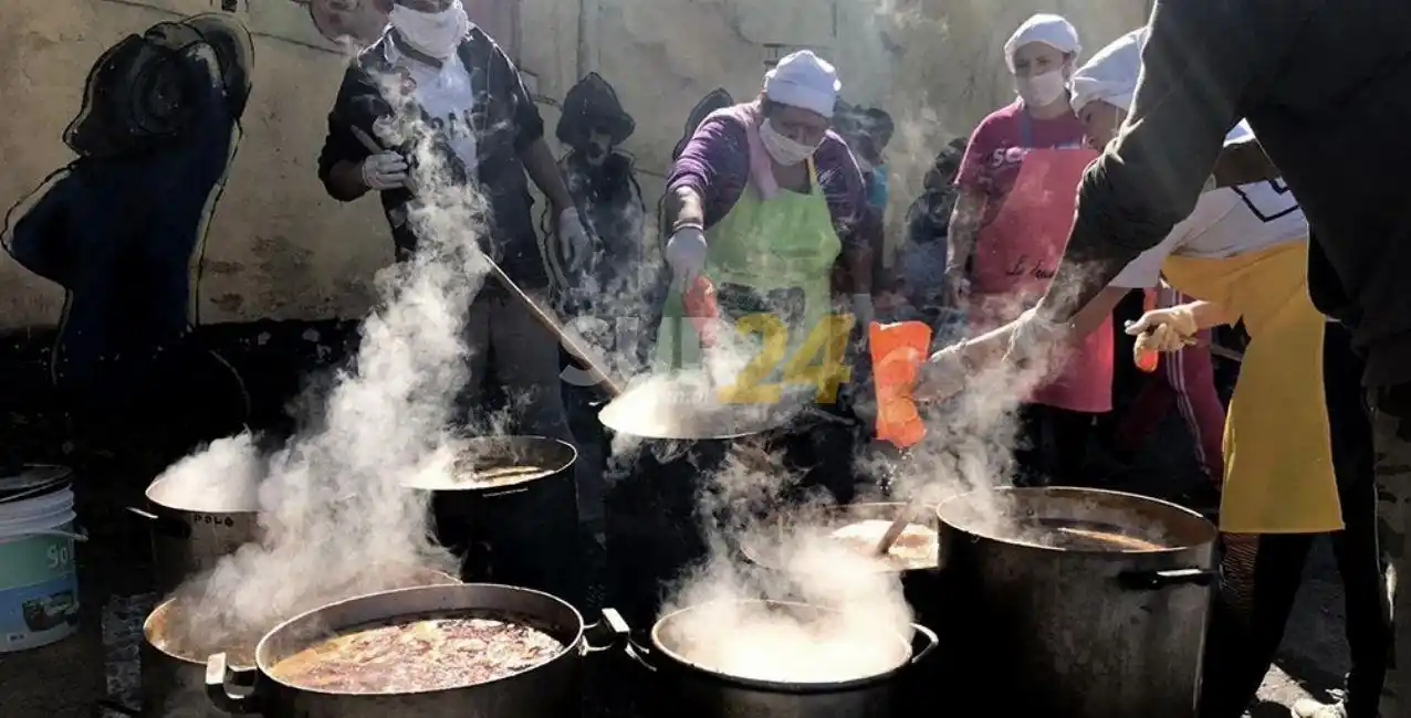 “Ollazo nacional contra el hambre” en el Obelisco