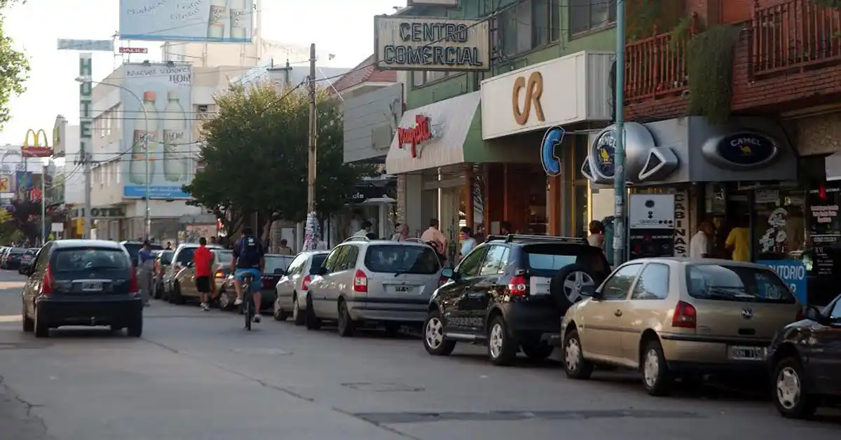 Este lunes los comercios no abrirán sus puertas