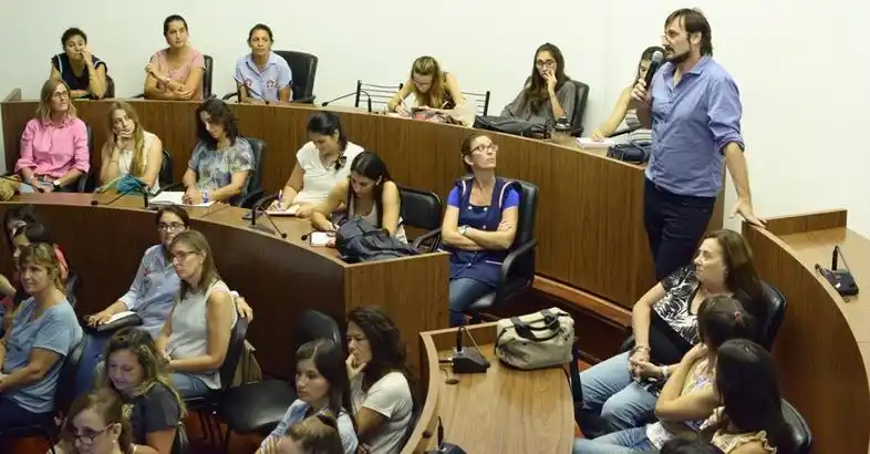 Se realizó una jornada sobre Educación Emocional para docentes