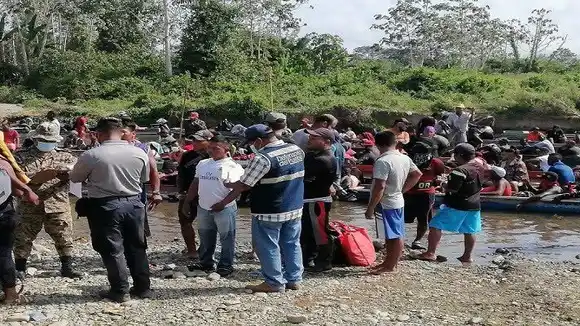 ¡DENUNCIA ACNUR! 2.500 venezolanos han cruzado el Darién en dos meses