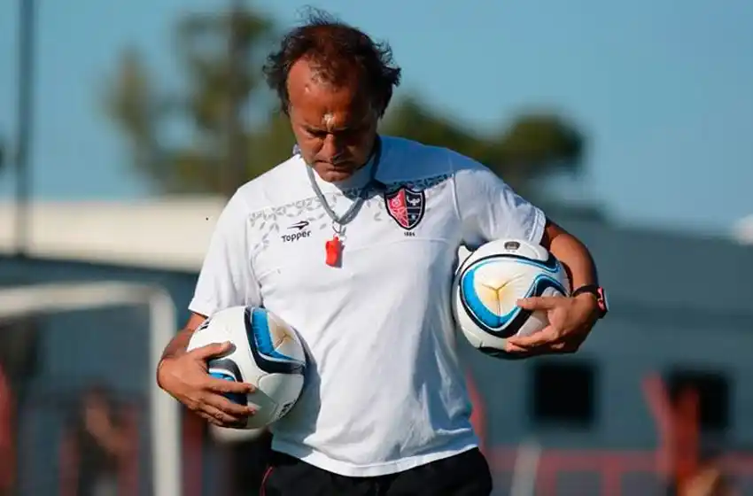 Borrelli: «Es un gran honor coordinar las inferiores de Newell’s»