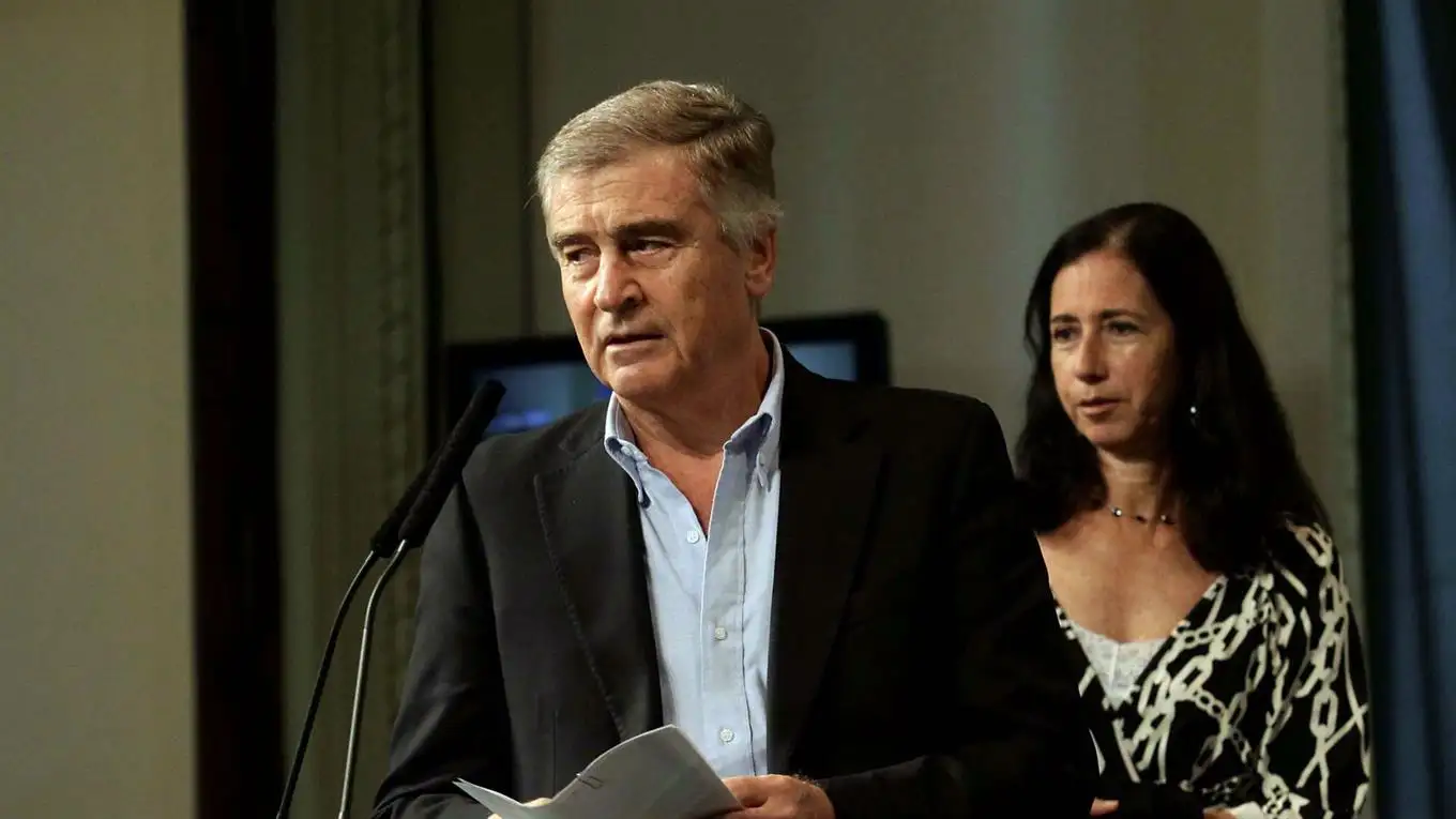 Oficializaron cambios en el Gabinete por las elecciones