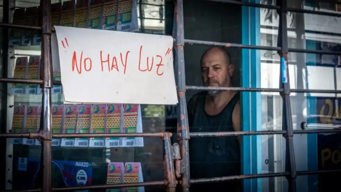 Un gran apagón deja sin luz a más de 920 mil personas en CABA y el Conurbano