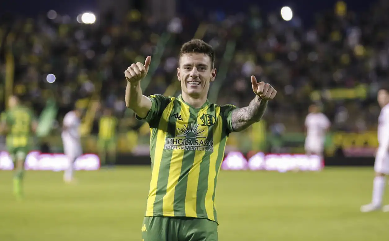 Aldosivi complicó a Argentinos