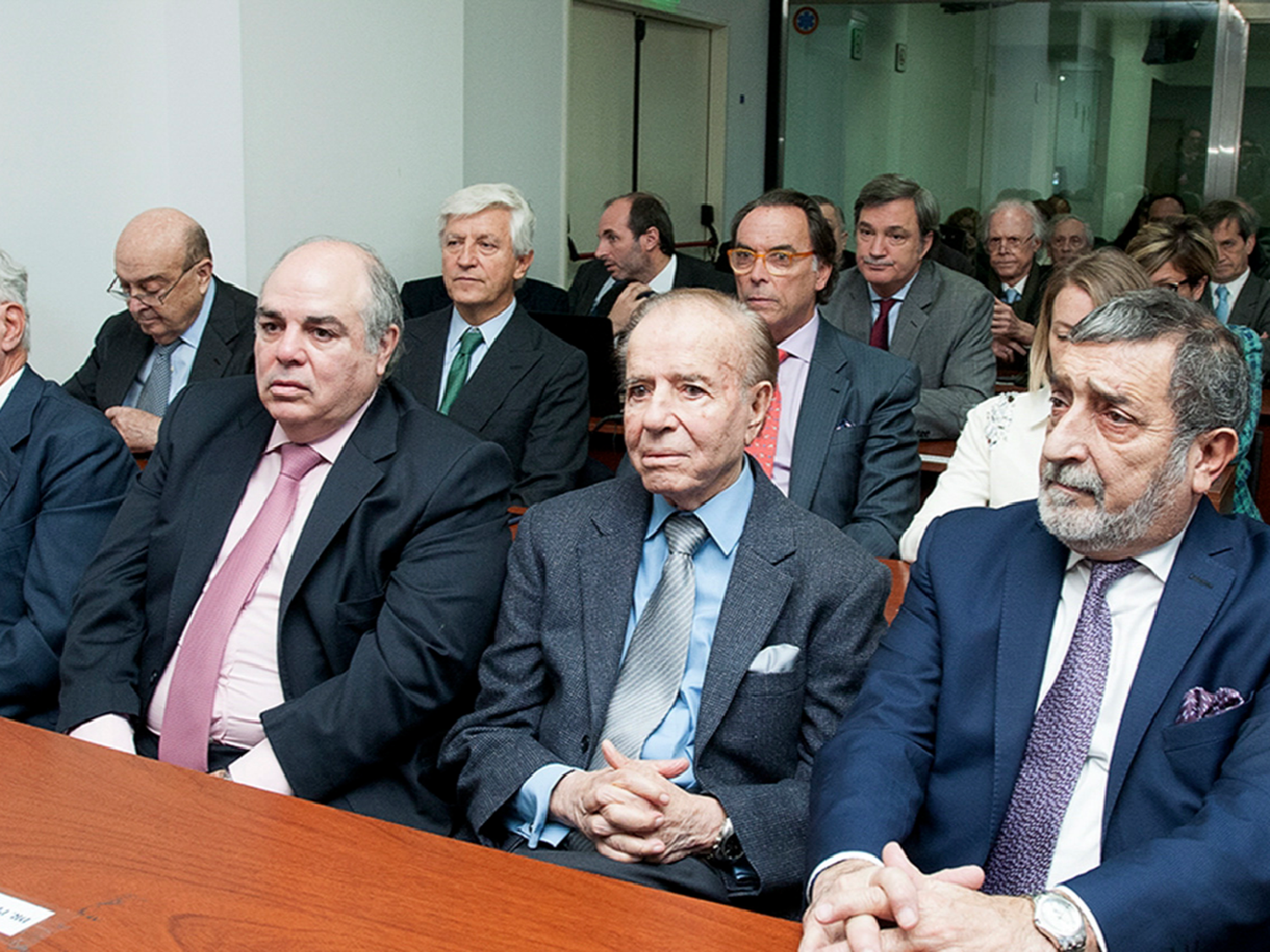 Comenzó el juicio contra Menem y Cavallo por la venta irregular del predio de La Rural