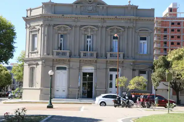 Comienza un nuevo juicio por jurados en Gualeguaychú: Un hombre será juzgado por violar a su hija