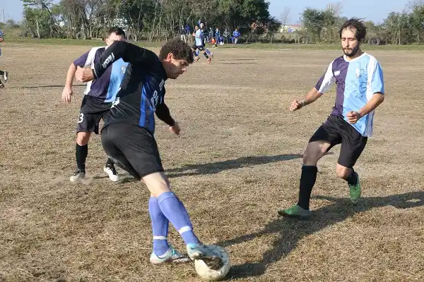 Se completa una nueva fecha del Torneo Apertura de la AFAG