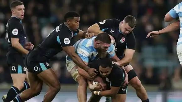 Los Pumas cerraron el año con una derrota con final para el infarto ante Inglaterra