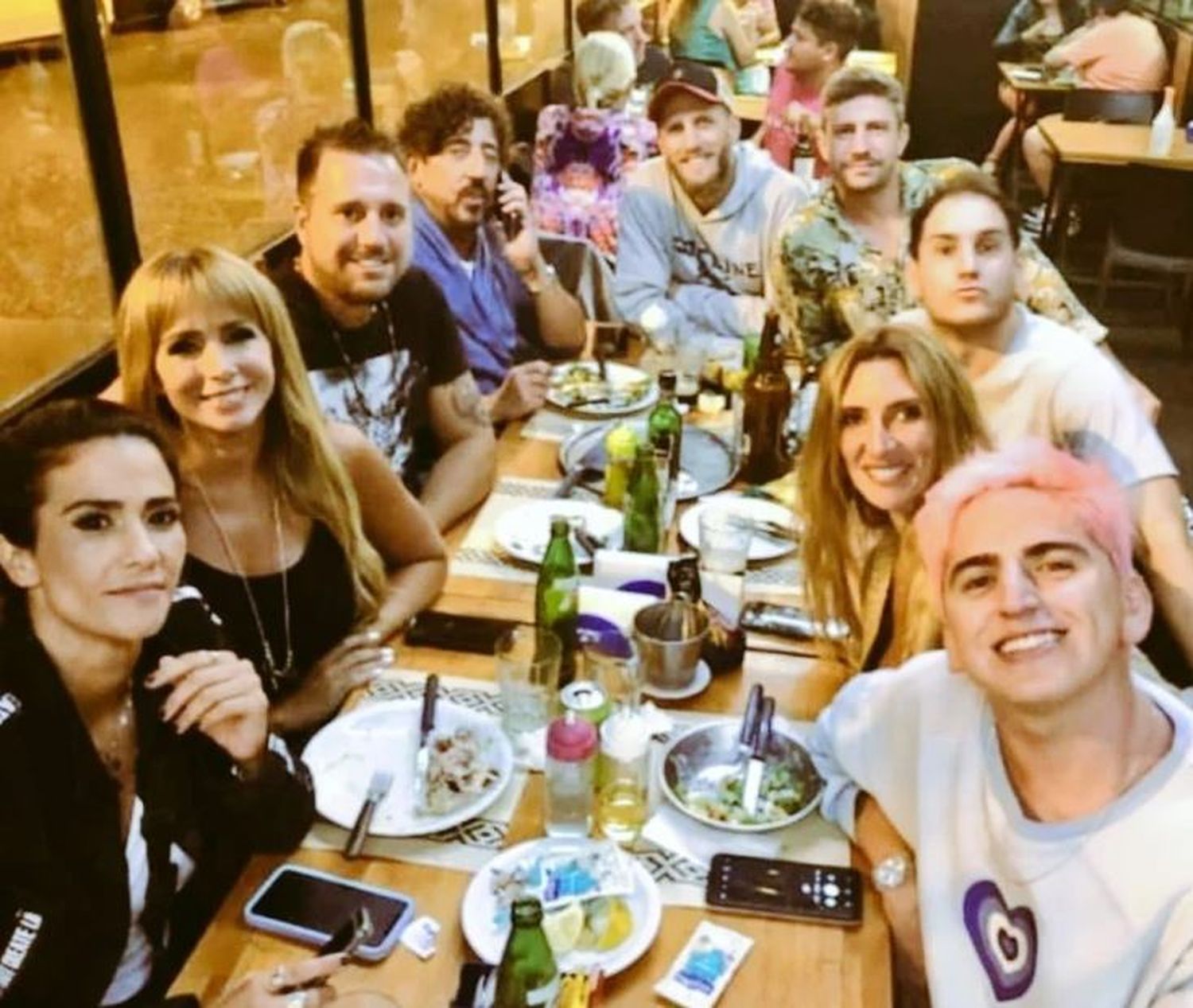 violacion hotel de los famosos - 5