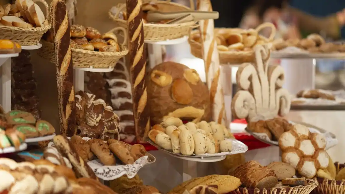 ¡ALERTA! Evita comer estos alimentos en la noche