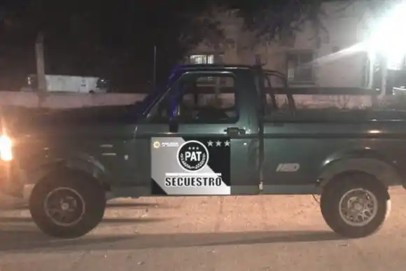 Los delató el GPS: los detalles del robo de una camioneta en el estacionamiento de un shopping