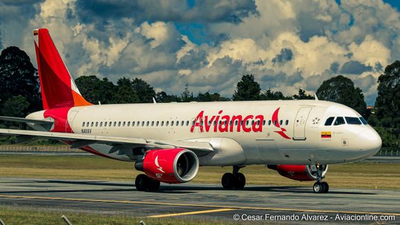 Avianca apuesta a la reactivación y reanuda varias rutas