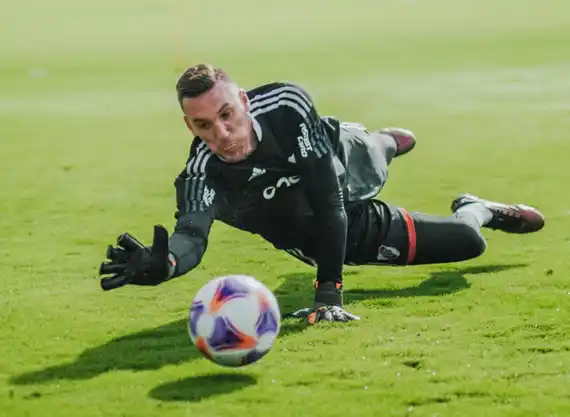 Armani: “La alegría del hincha nos mantuvo vivos”