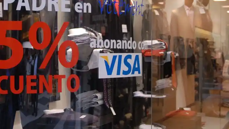 CABA: Impuestos por las calcomanías publicitarias