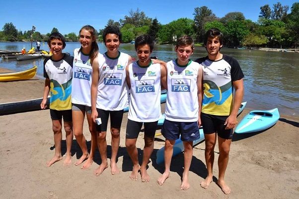 Regatas  cumplió una destacada labor en el Argentino de Menores
