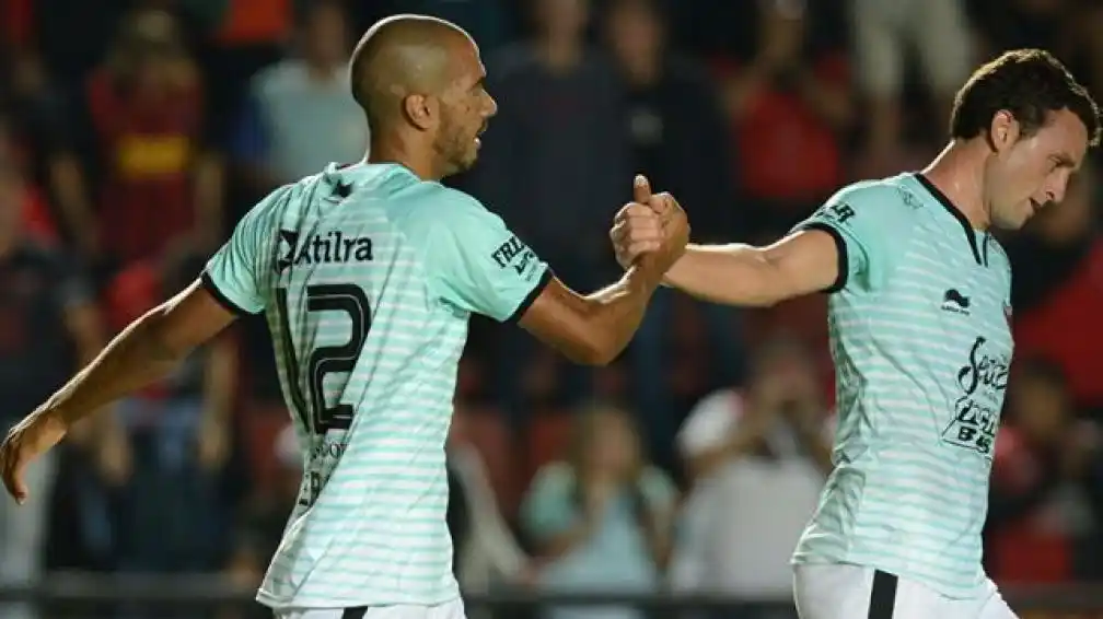 Colón recibe a River en la última fecha del torneo