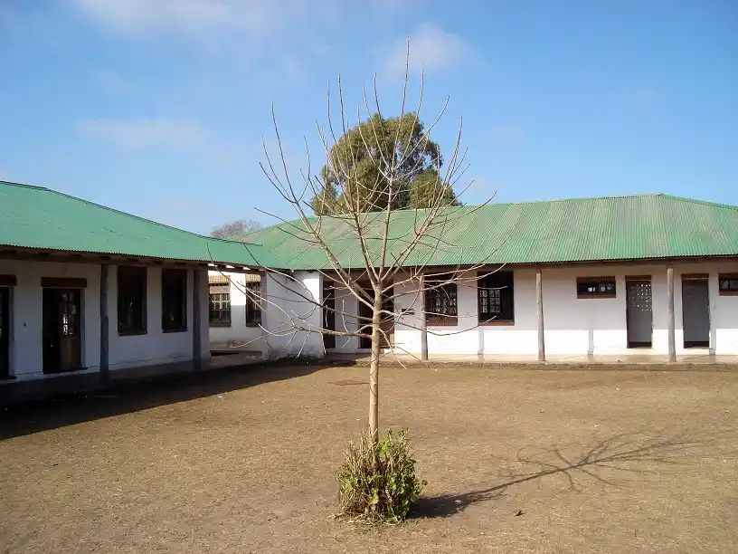 La Escuela Soldado Mosto reclamó por la falta de agua, pintura y electricidad
