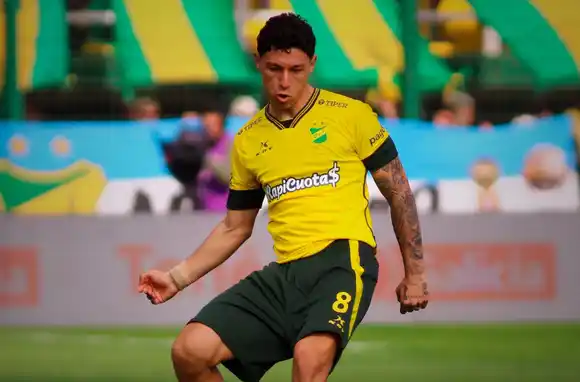 Un rival cruzó a Fabbiani tras el empate de Newell's: "Me da rabia que un técnico priorice otros partidos"