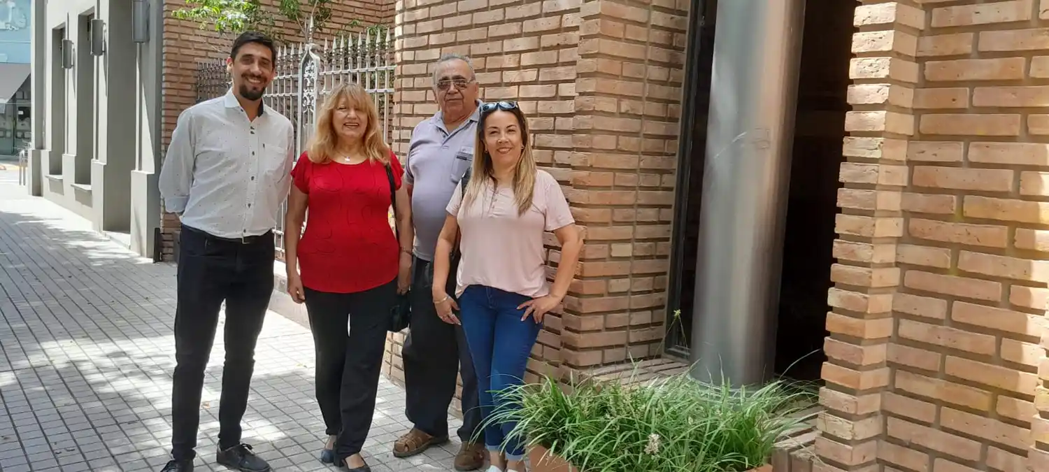 escuela municipal de folclore