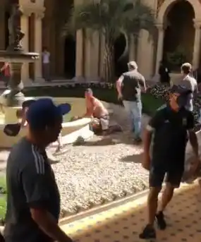 Descontrol en velorio de Maradona: Se suspendió, desalojaron a gente dentro de la Rosada y el presidente pidió calma