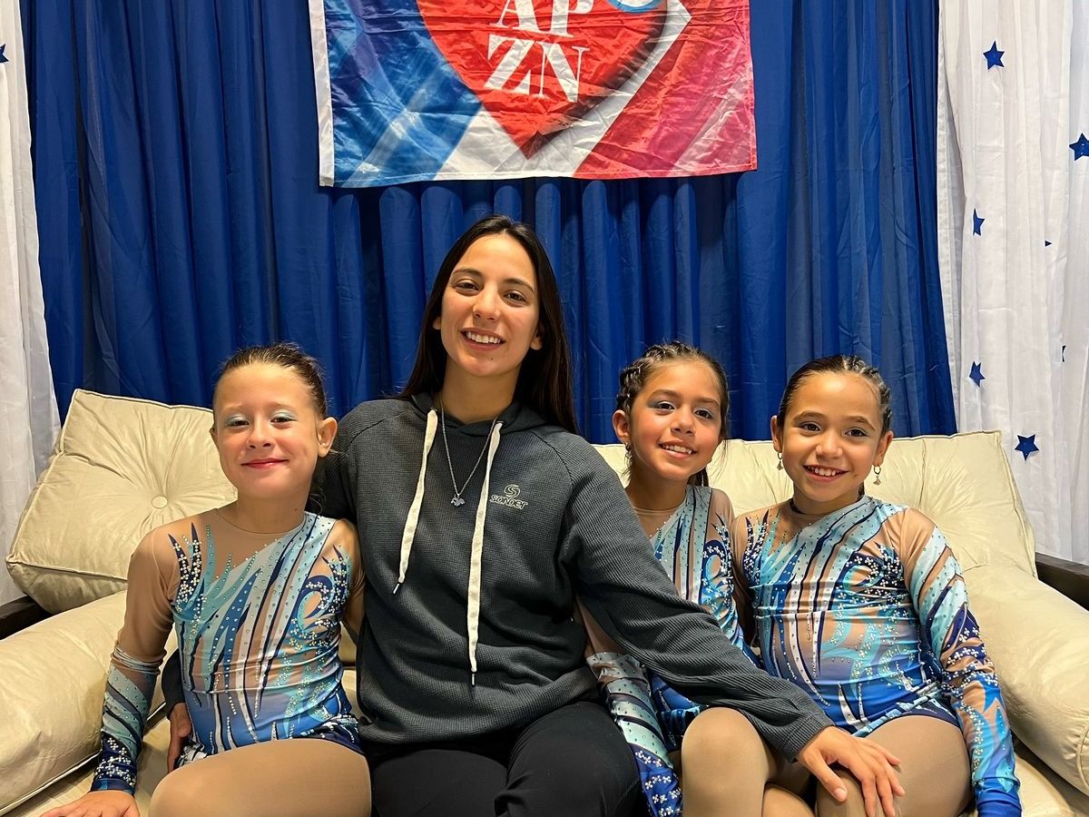 Patinadoras del club Almagro de Rafaela