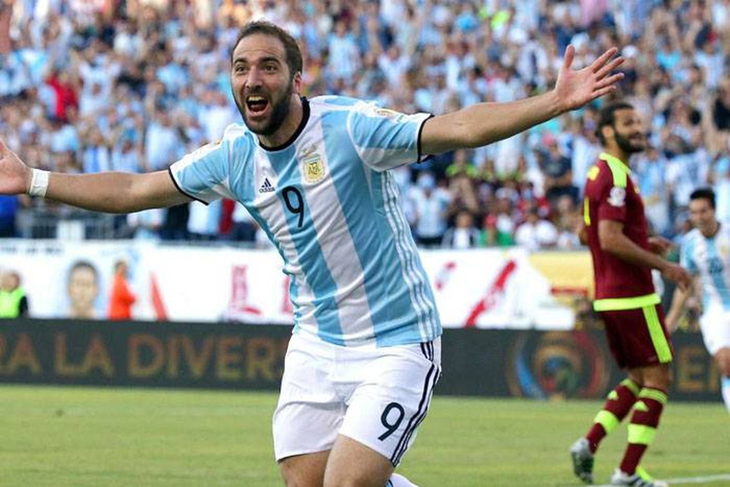 Gonzalo Higuaín está en los planes del DC United de la MLS de Estados Unidos