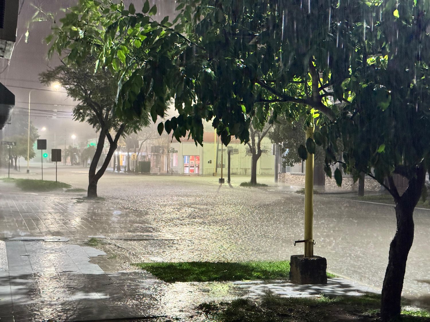 Catástrofe hídrica en Vera: cientos de evacuados y damnificados en una ciudad bajo agua