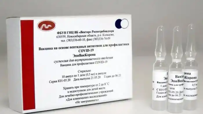 Rusia dice que su segunda vacuna contra el covid-19 tiene efectividad del 100%