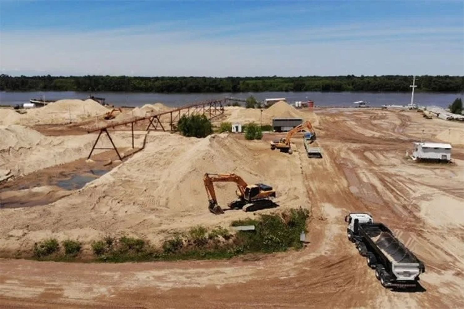 Imagen de archivo de las areneras que operan en la provincia vinculadas con el fracking.