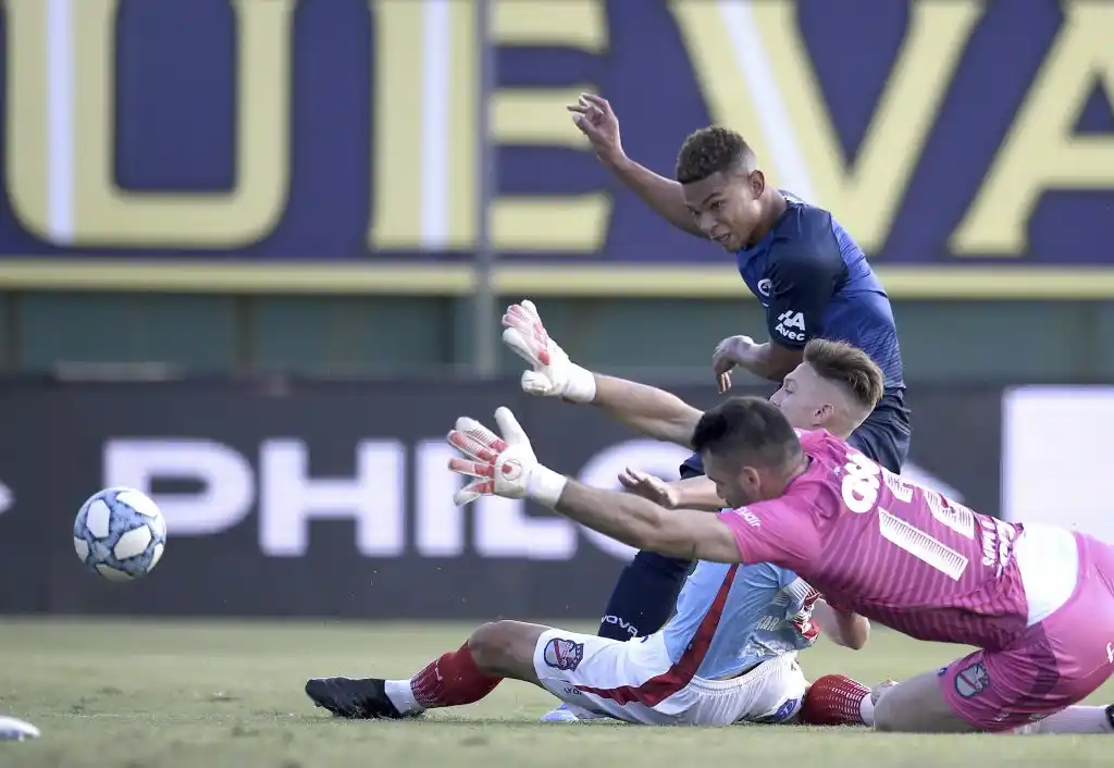 Arsenal, Talleres y un reparto con emociones