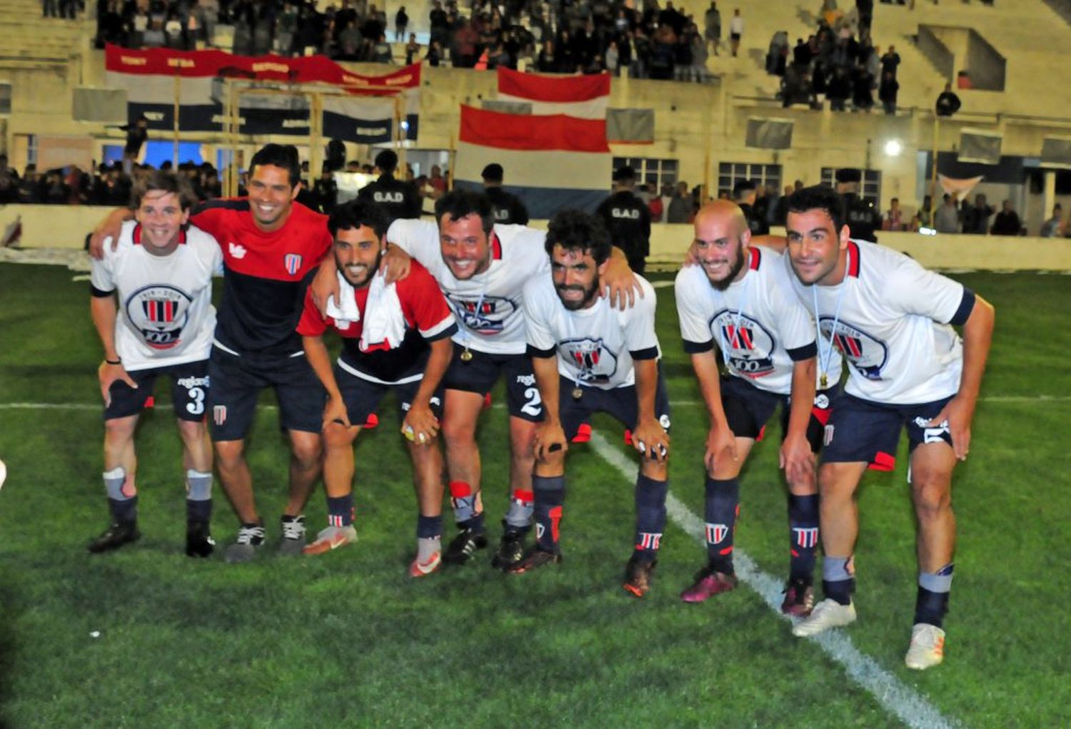 Los exIndependiente se juntaron para la foto