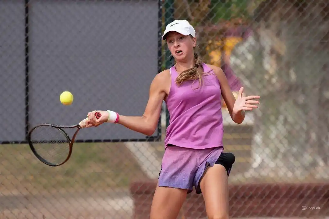 Gamboa continua con su primera gira europea.