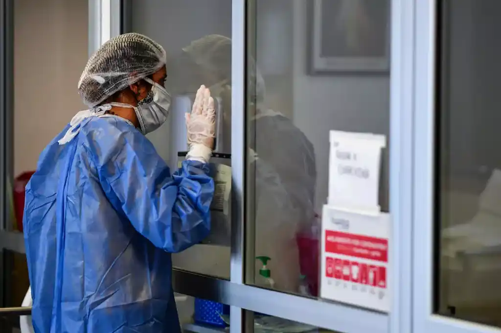 Pandemia: Argentina reporta 542 muertes y 24.023 contagios
