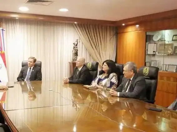 Formosa y Paraguay analizan firma de convenio 
bilateral para combatir delitos fronterizos