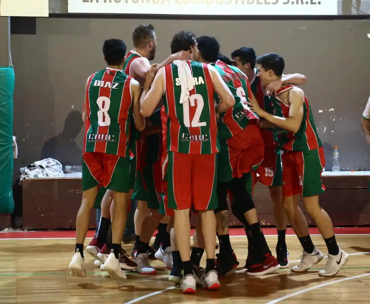 Neptunia reaccionó a tiempo, derrotó a Peñarol en Tala y sube en la tabla