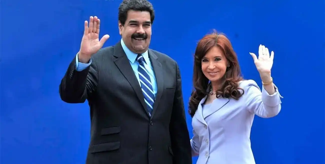 El gobierno de Milei se pregunta por qué Cristina Kirchner no utiliza sus vínculos con Nicolás Maduro para la liberación del gendarme argentino.