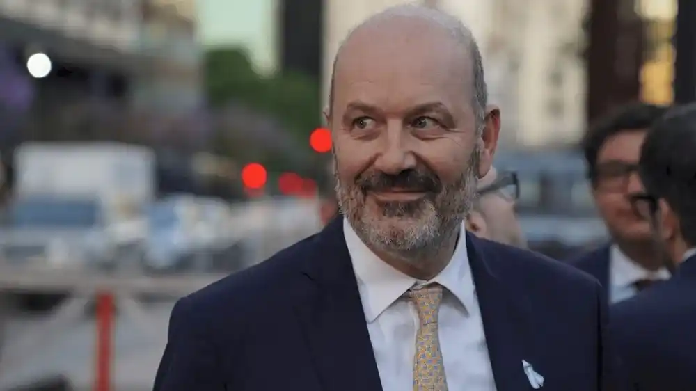 El gobierno envía al Congreso una nueva ley de sociedades y Sturzenegger explicó cómo será
