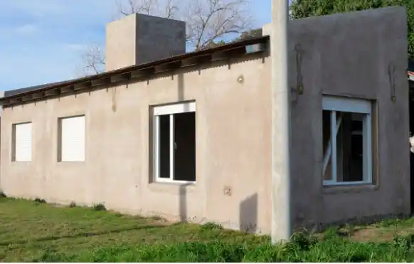 Avanza la construcción de viviendas en San Cayetano