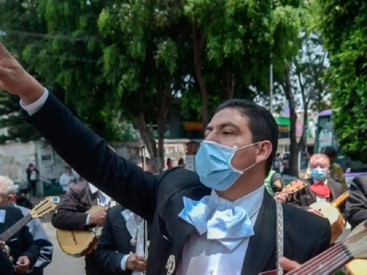 Ecuador autorizó serenatas en el Día de la Madre y rezos de 20 minutos en iglesias