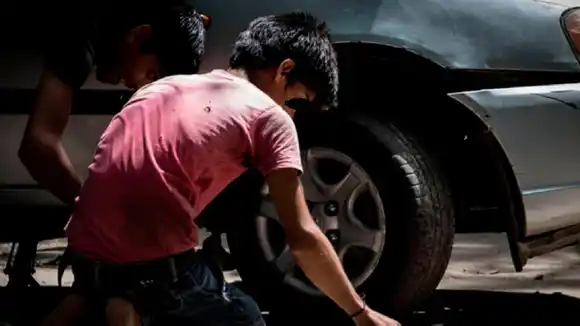 TRABAJO INFANTIL: otra plaga chavista extendida por toda Venezuela